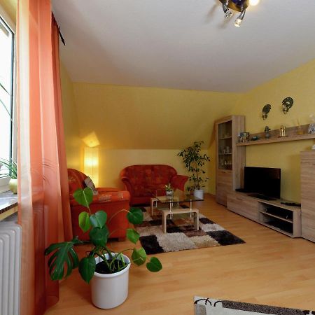 Bright Apartment In The Sauerland With Conservatory Large Terrace And Awning Assinghausen Eksteriør billede