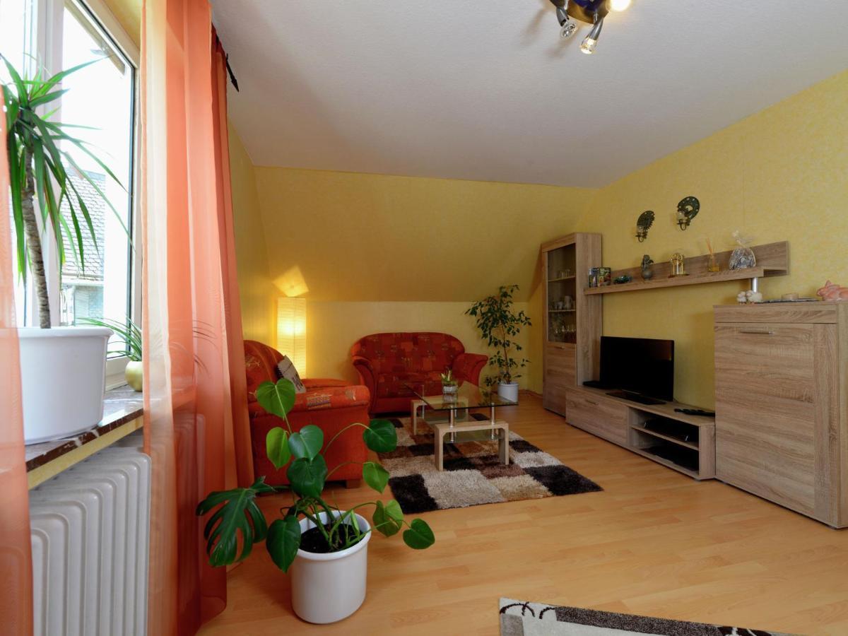 Bright Apartment In The Sauerland With Conservatory Large Terrace And Awning Assinghausen Eksteriør billede